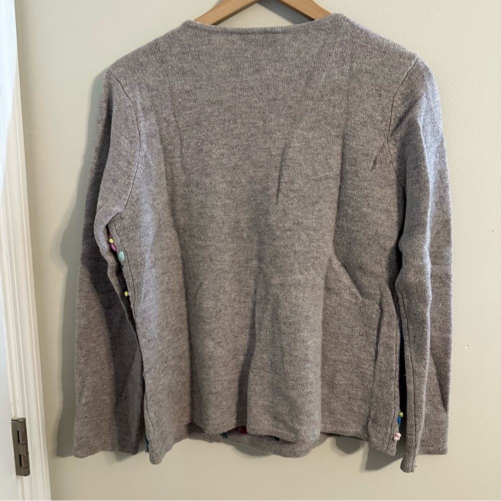 Talbots Vintage Lambswool Floral Embroidered Sweater size Large - Picture 4 of 5